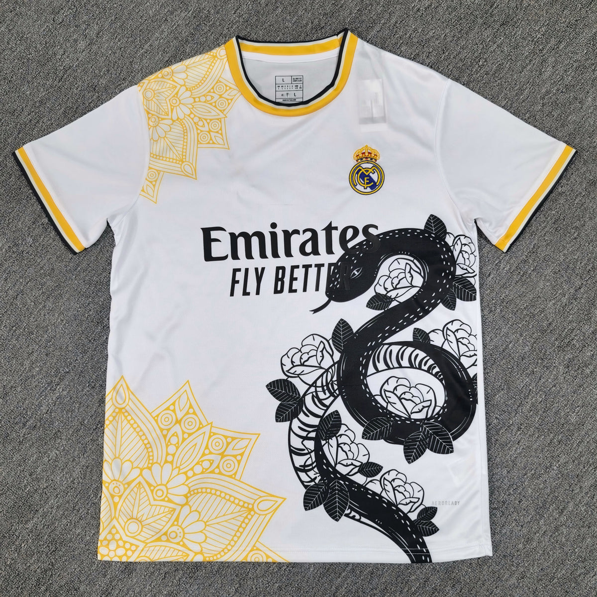 Maillot Real Madrid Concept 2025/2026