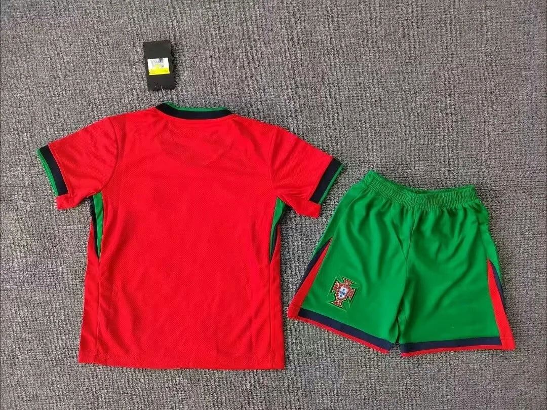 Ensemble enfant Domicile Portugal 2024
