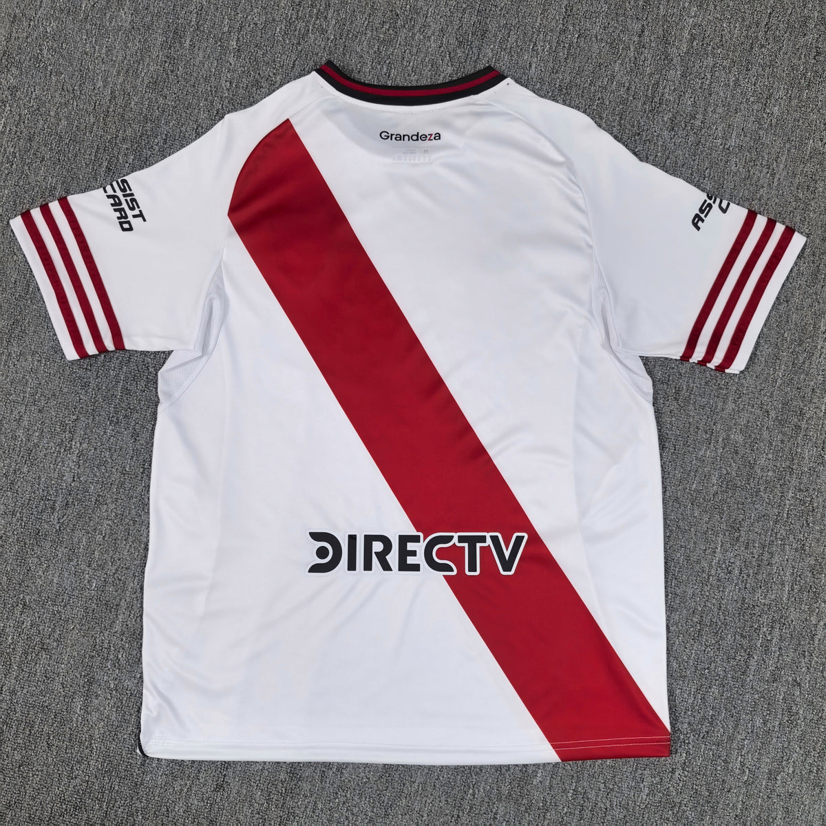 Maillot River Plate 2025/2026
