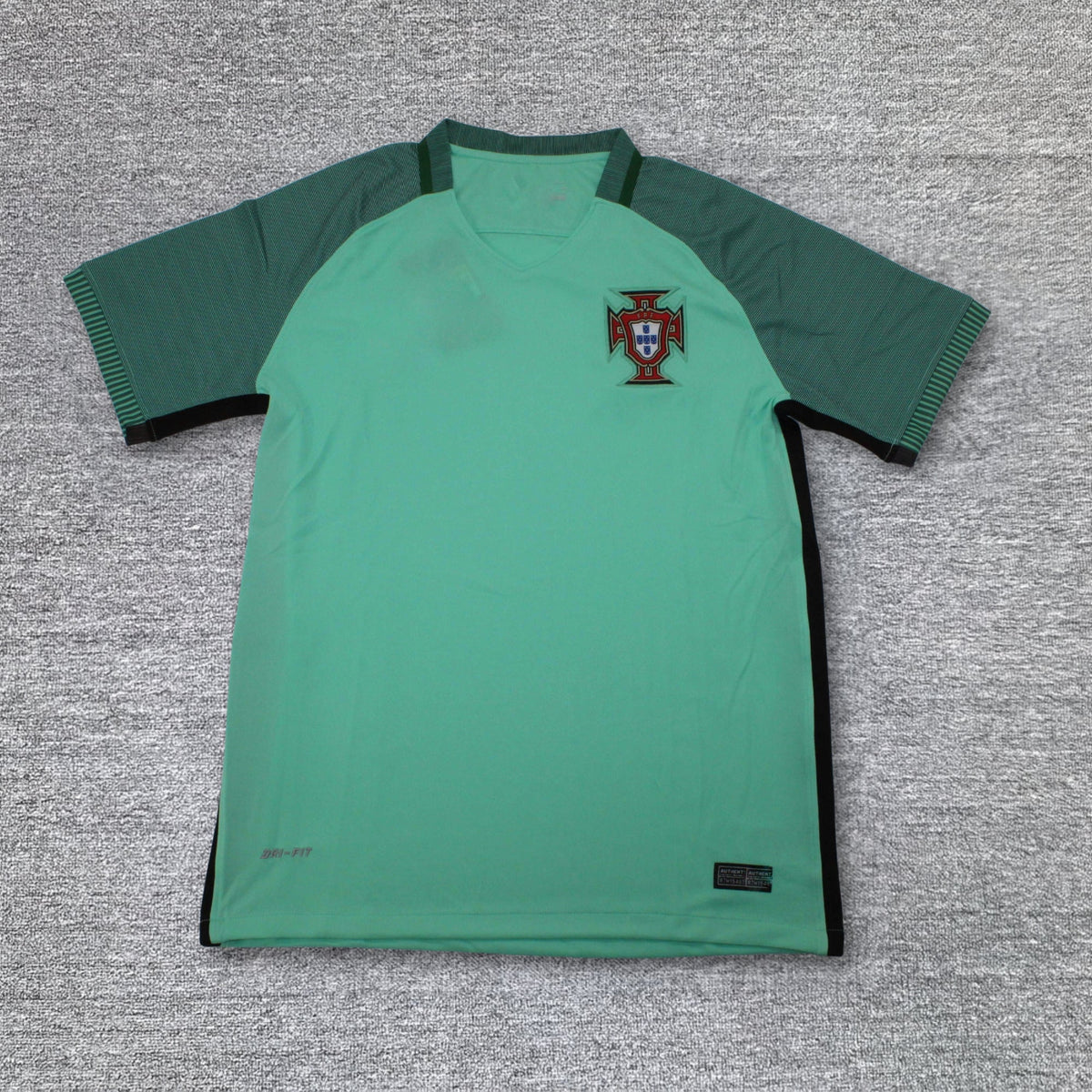 Maillot Portugal Retro Extérieur 2016/2017